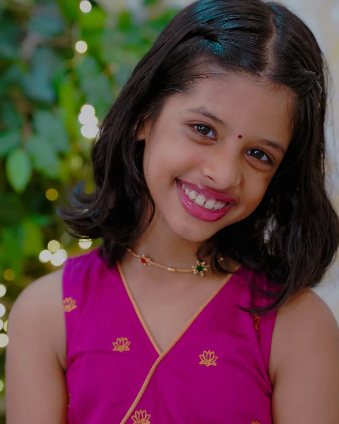 Aakriti - Crop top and skirt - Image 4