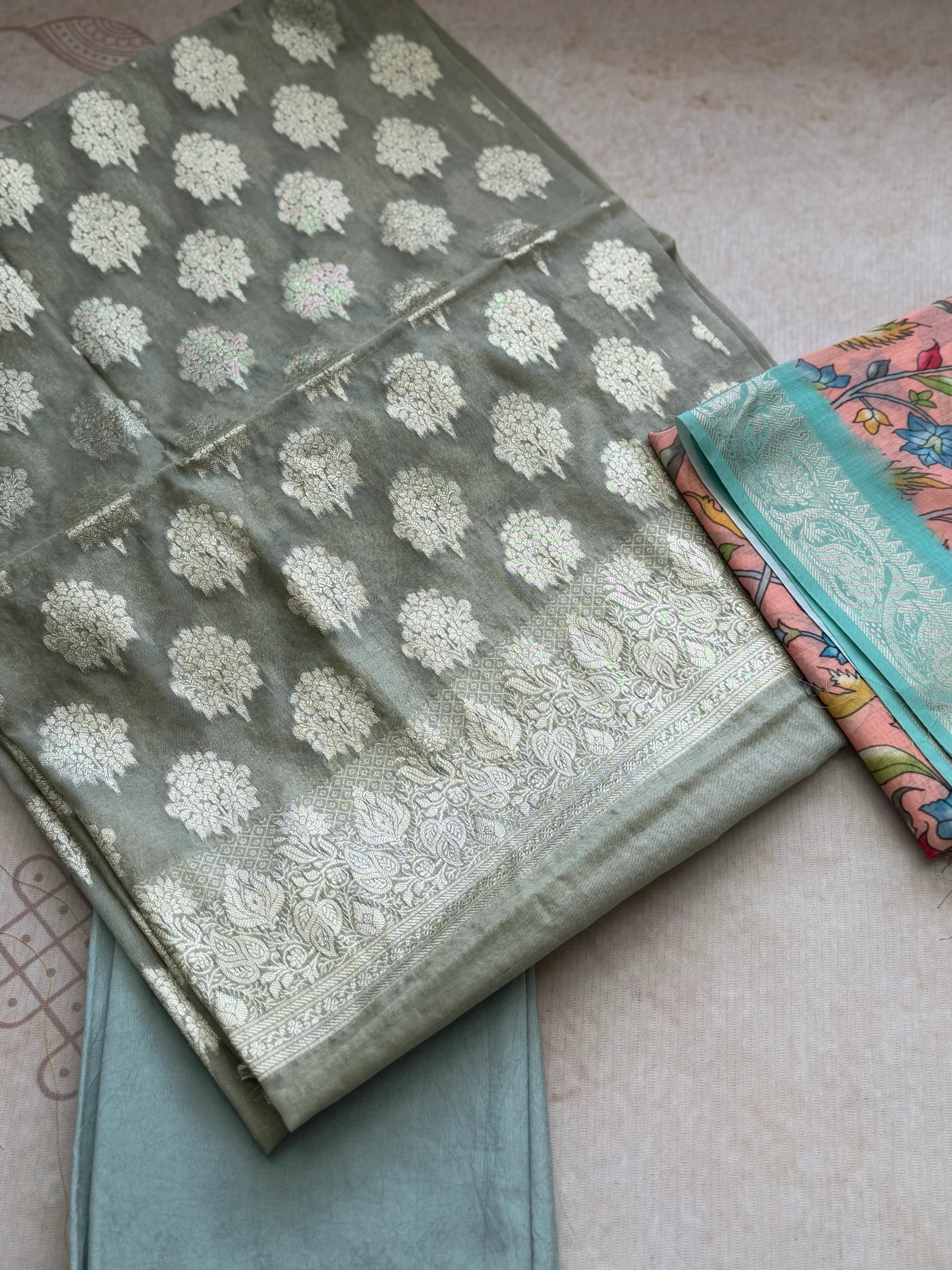 Alanah - Banarasi Unstitched Salwar Material