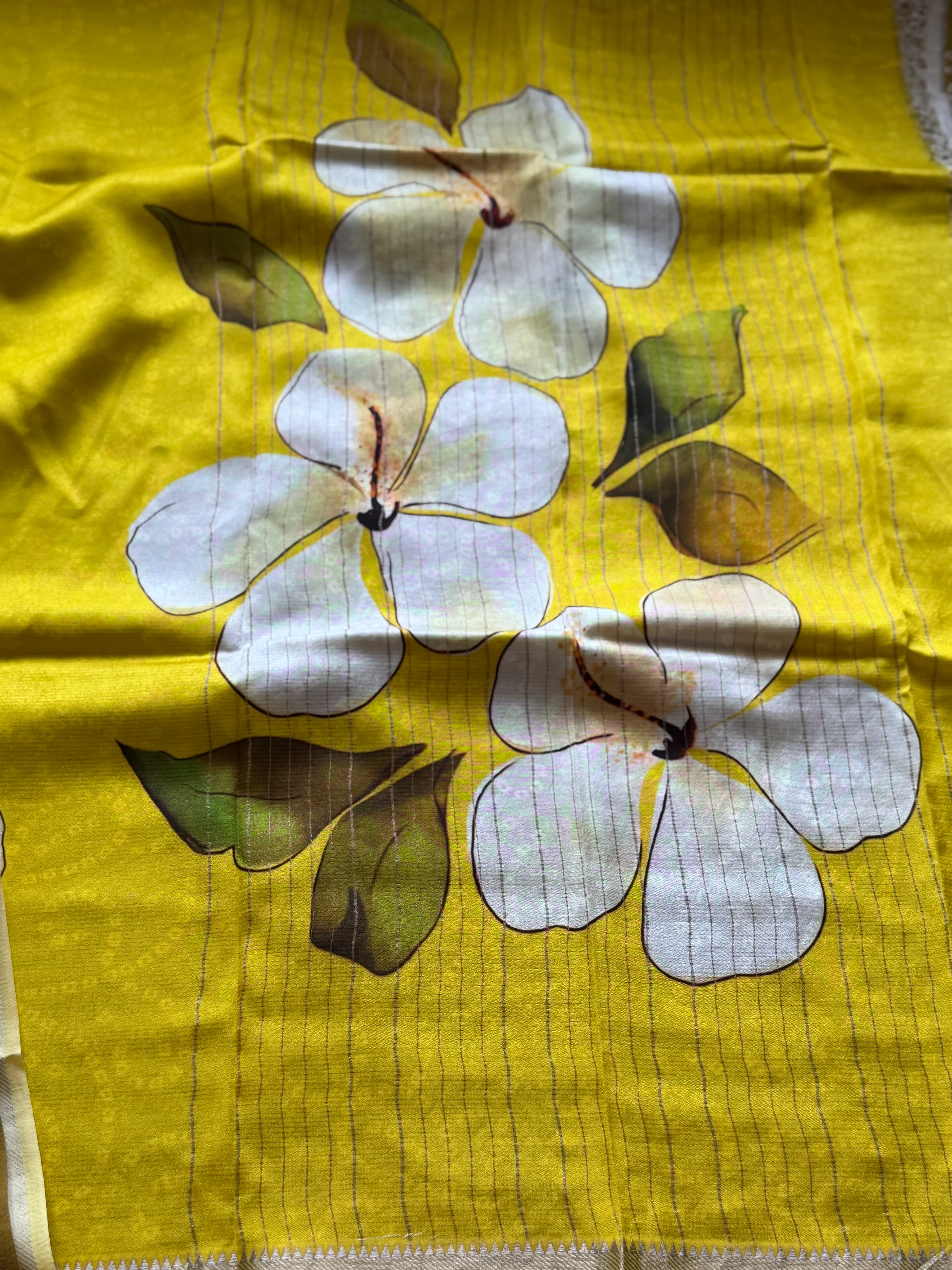 Mangalgiri Digital Printed Saree with Floral Print & Silver Zari Border - Image 4
