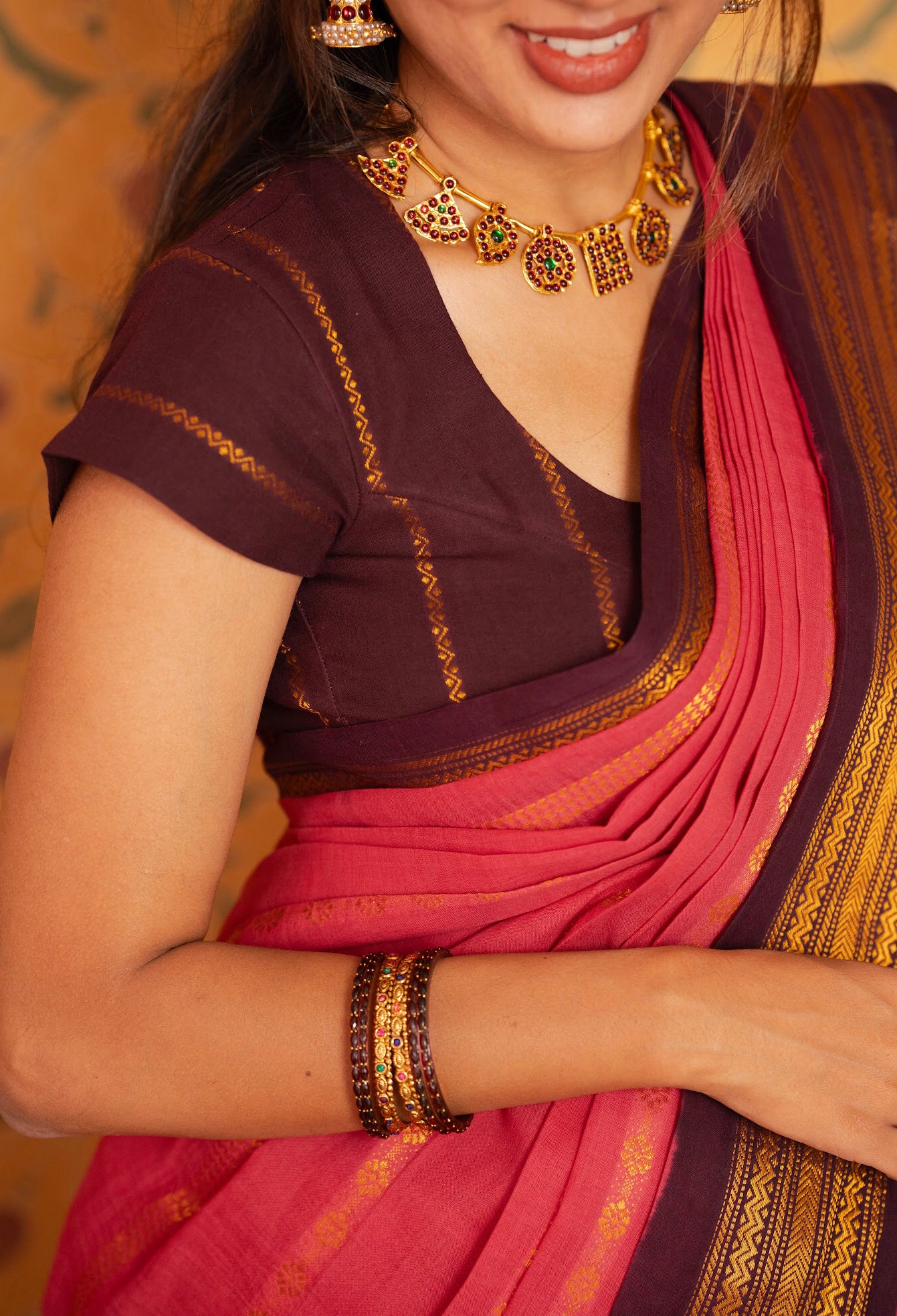 Devaki Sungudi Cotton Saree – Handcrafted Madurai Sungudi Saree in Soft Cotton - Image 4