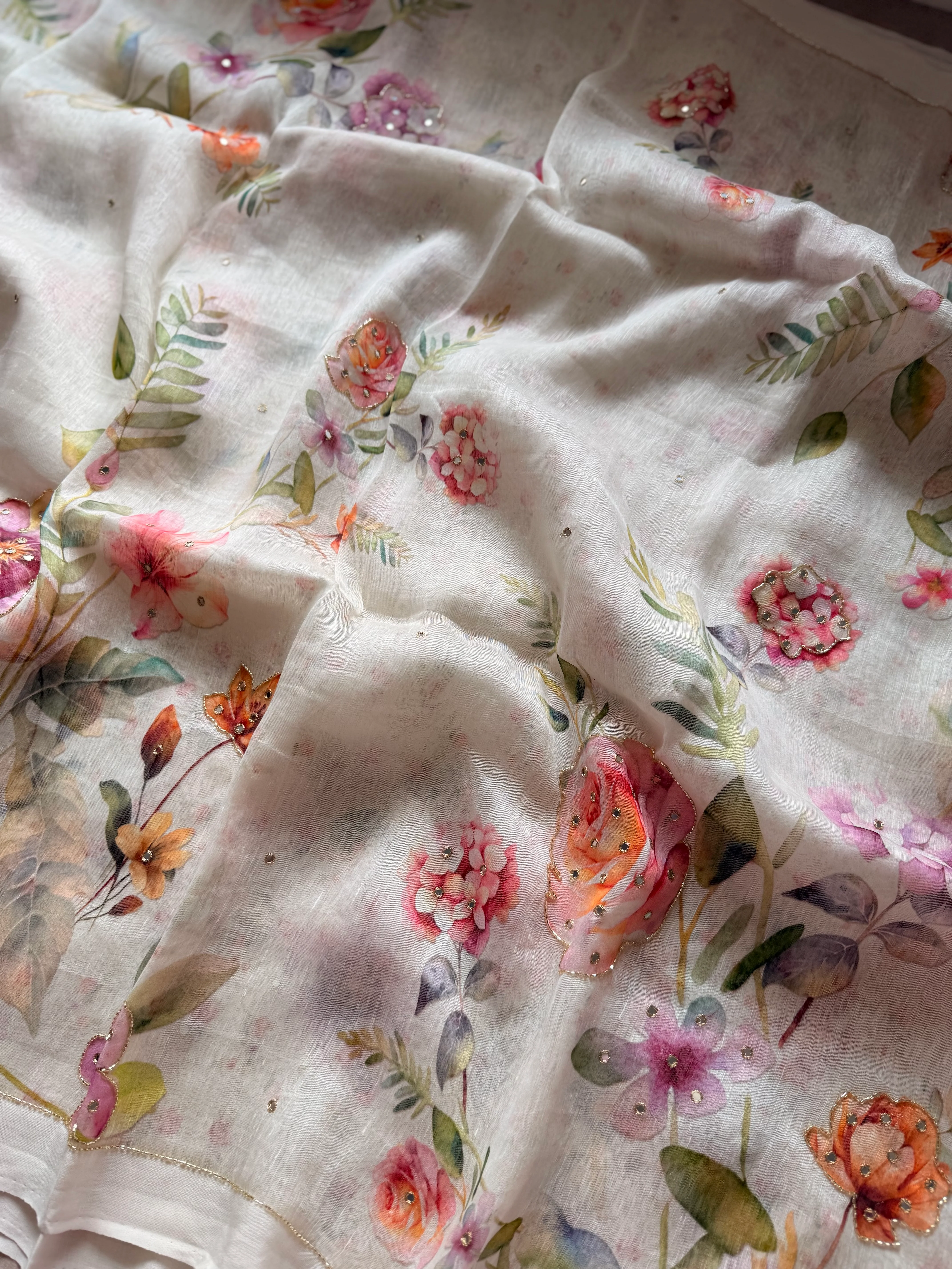 Floral Linen Silk Saree - Image 3