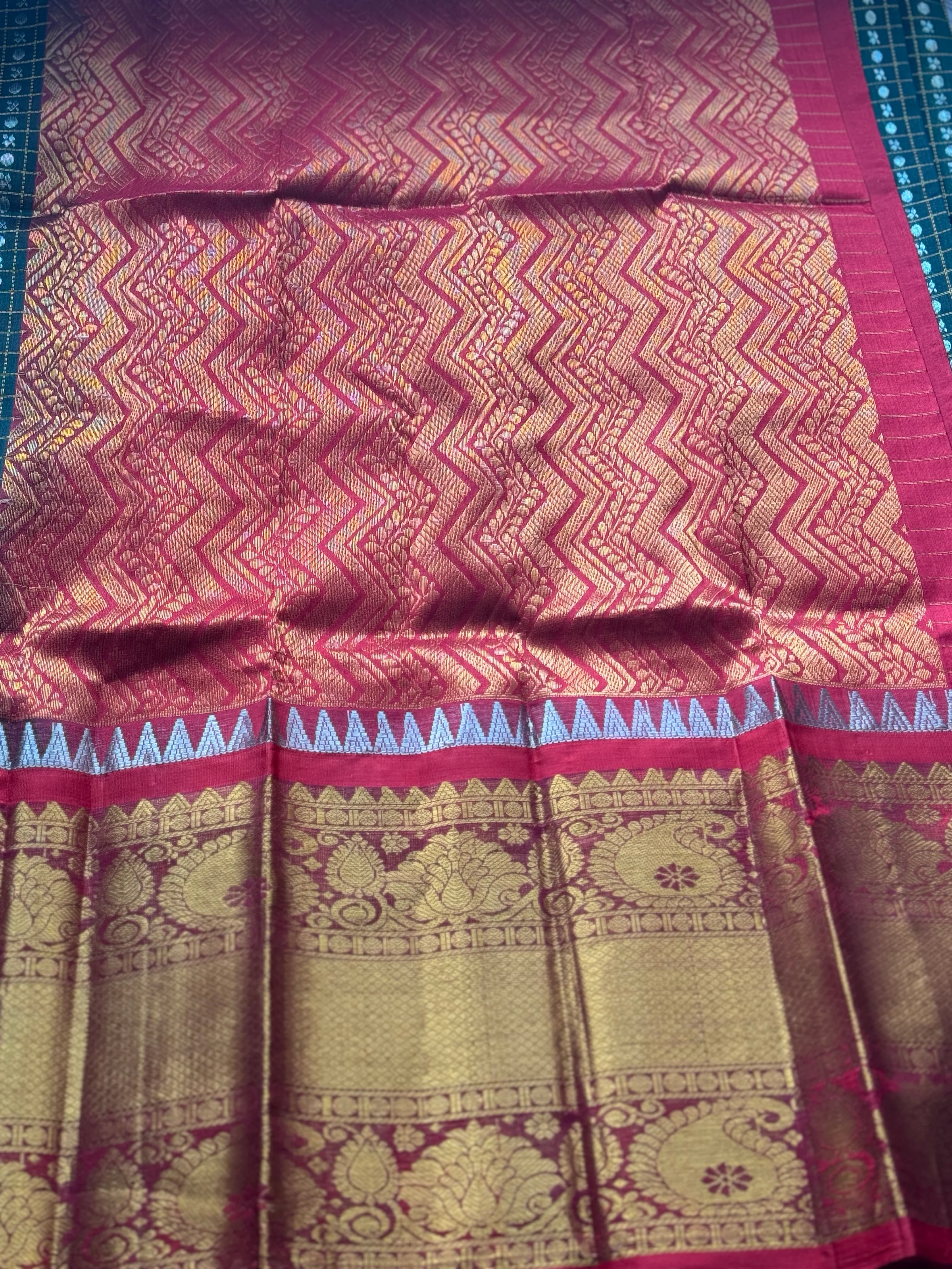 Kuppadam Silk Cotton Saree - Image 4