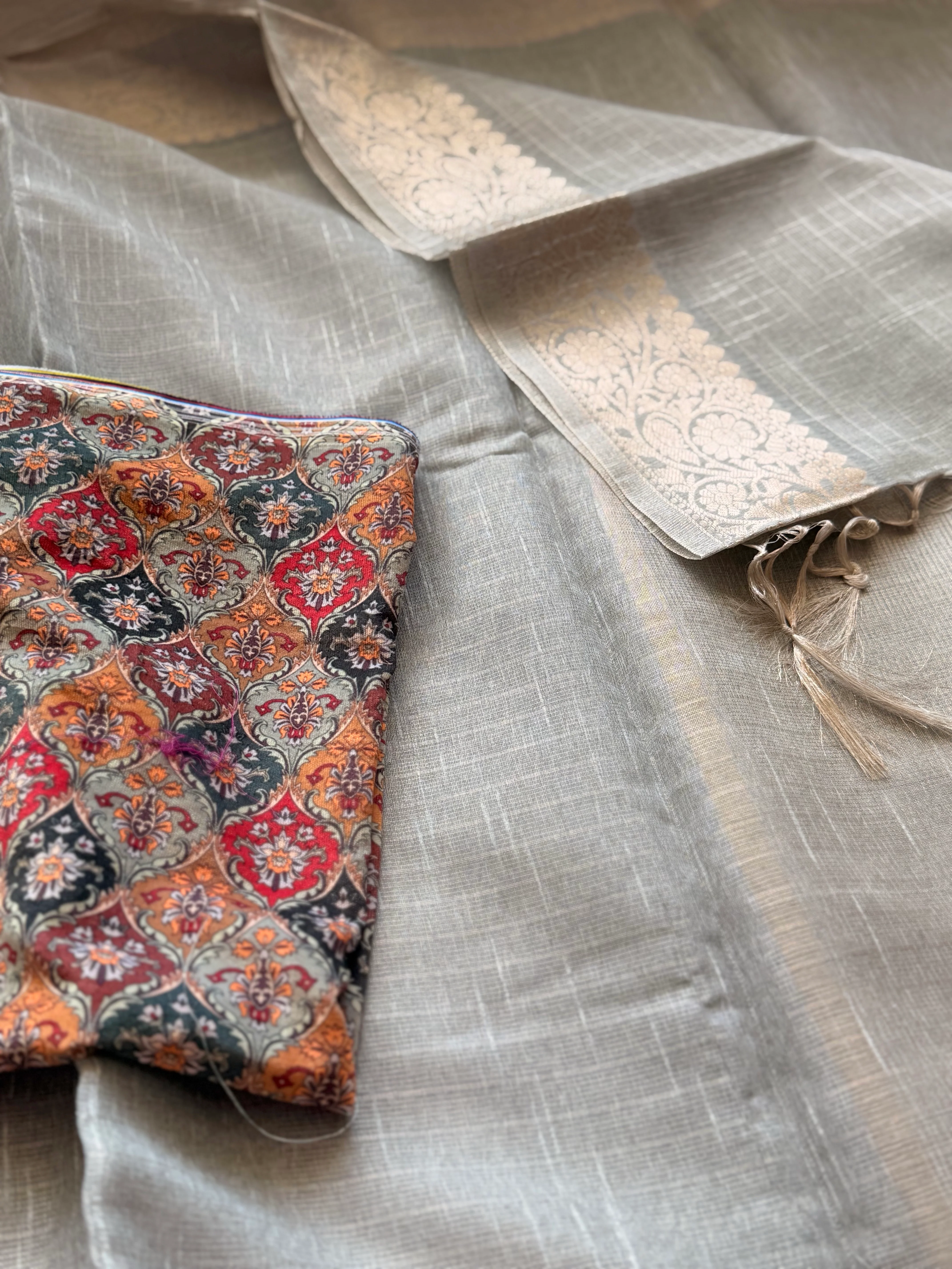 Ciranya Linen - Kora Saree - Image 3