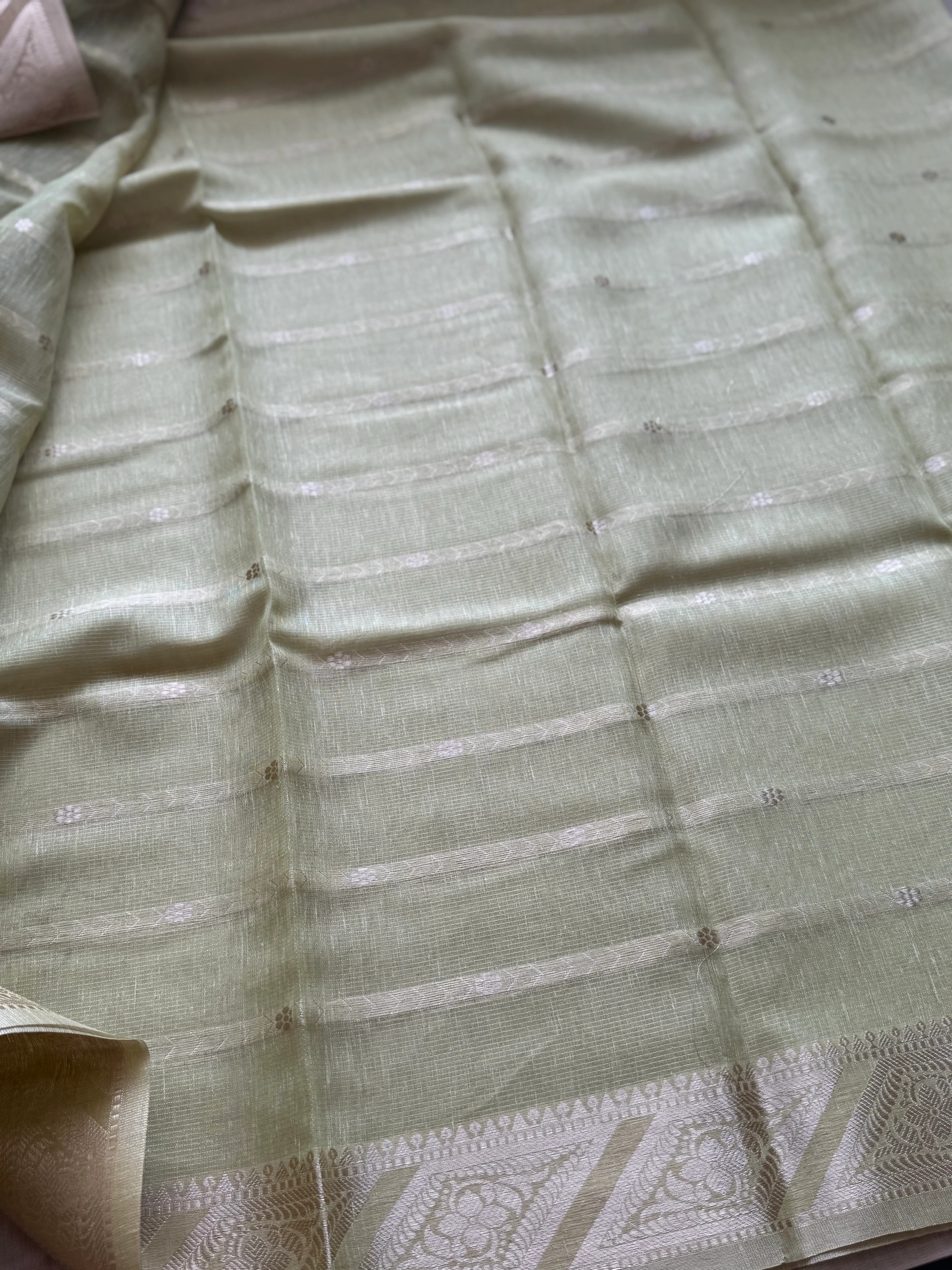 Ciranya Linen - Kora Saree - Image 3
