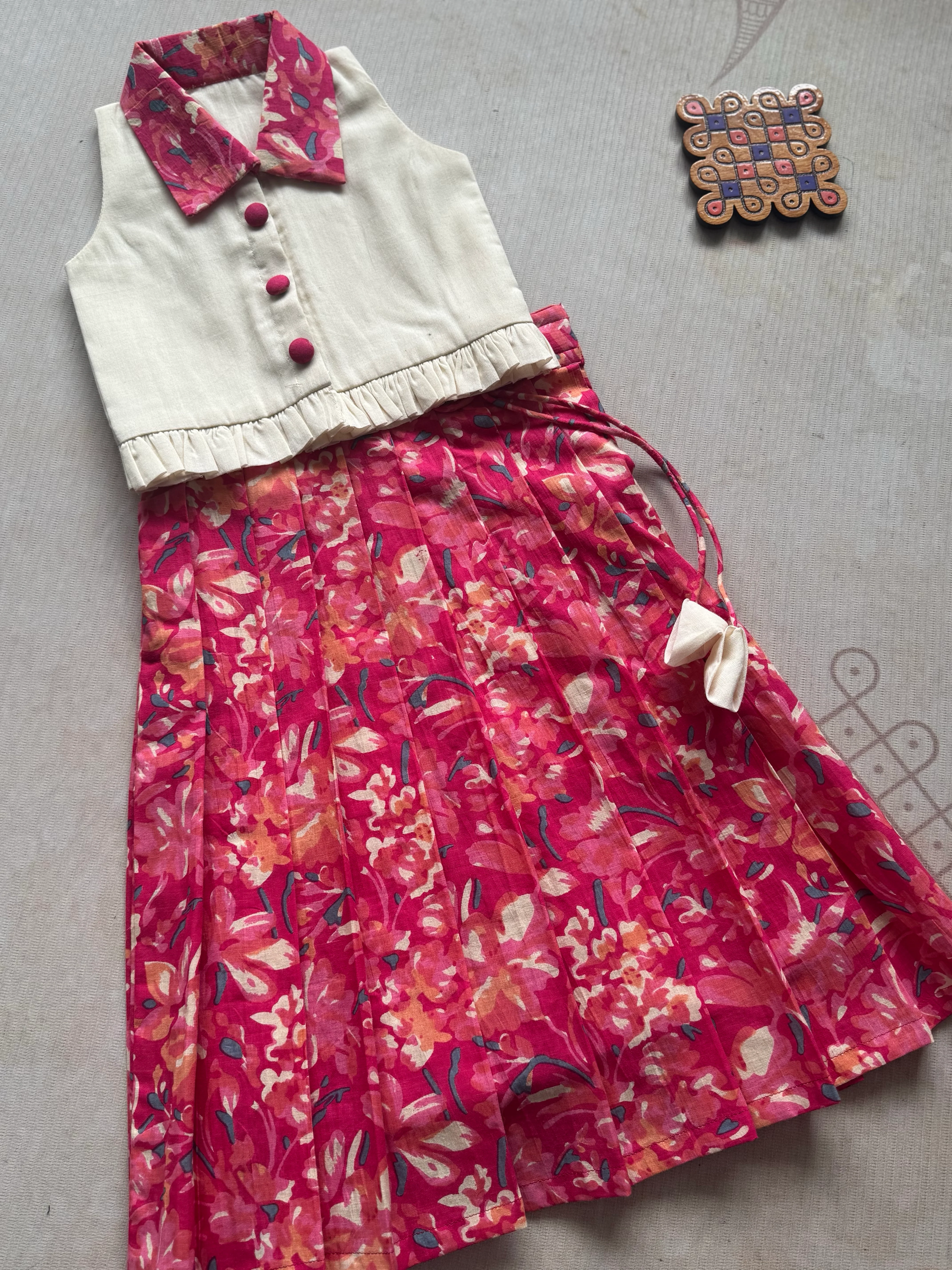 Megha - Crop top and skirt - Image 3