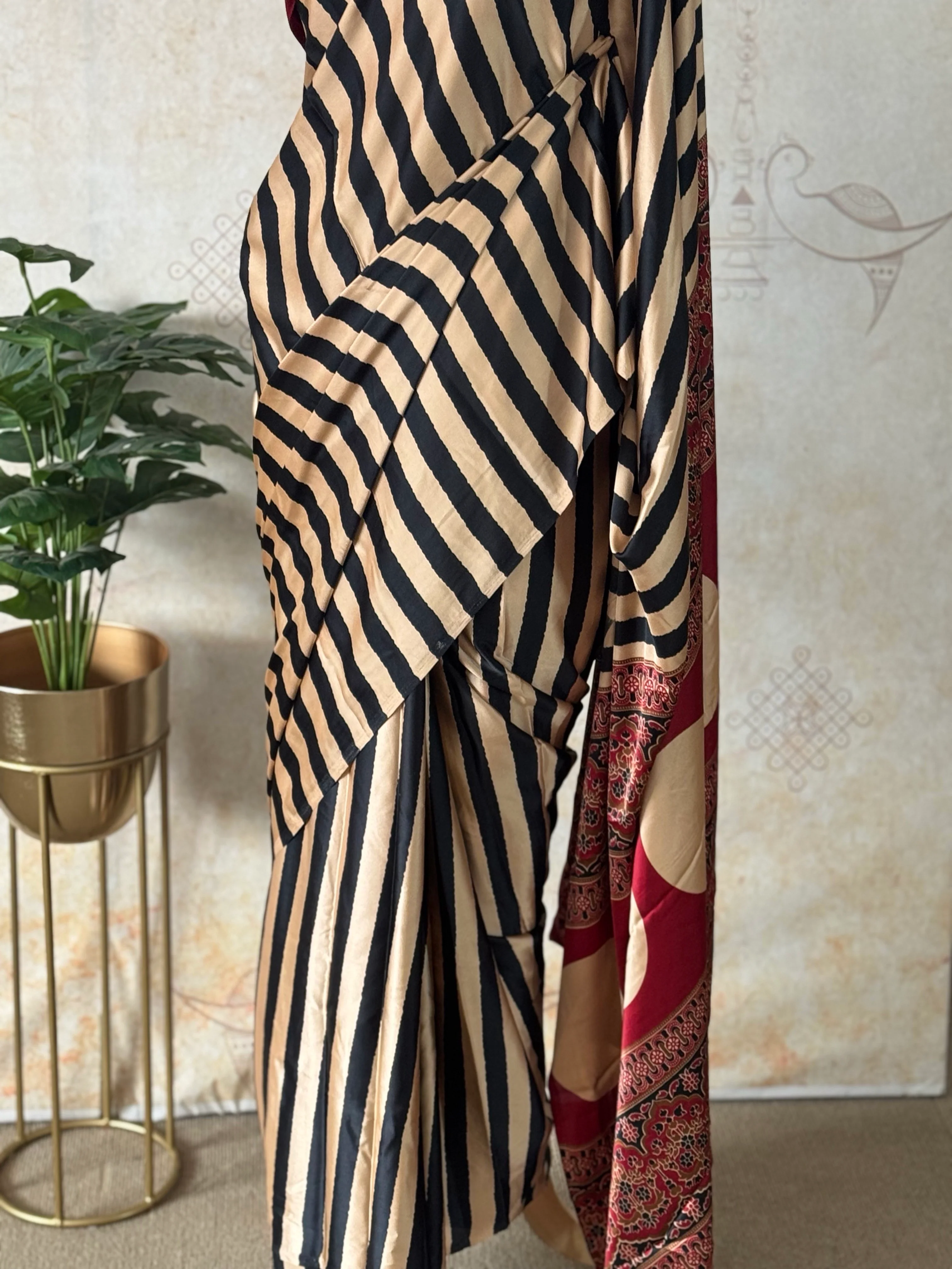 Black & Red Modal Saree with Striped Body and Ajrakh Printed Blouse | Handcrafted Saree - Image 3