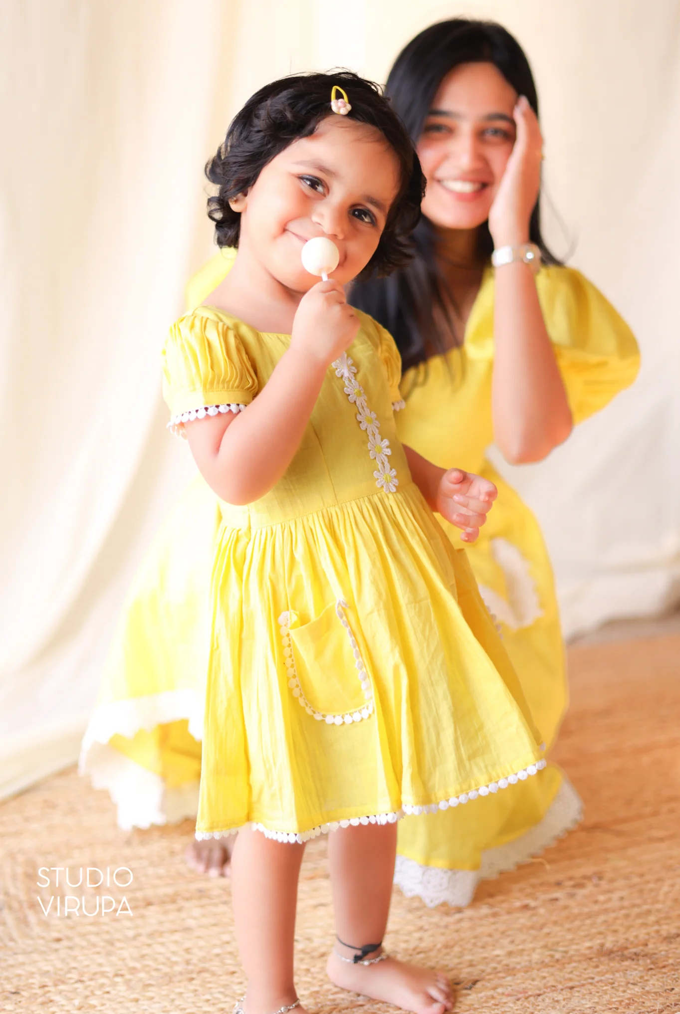 Mom & Daughter - Gulabi Yellow - Image 2