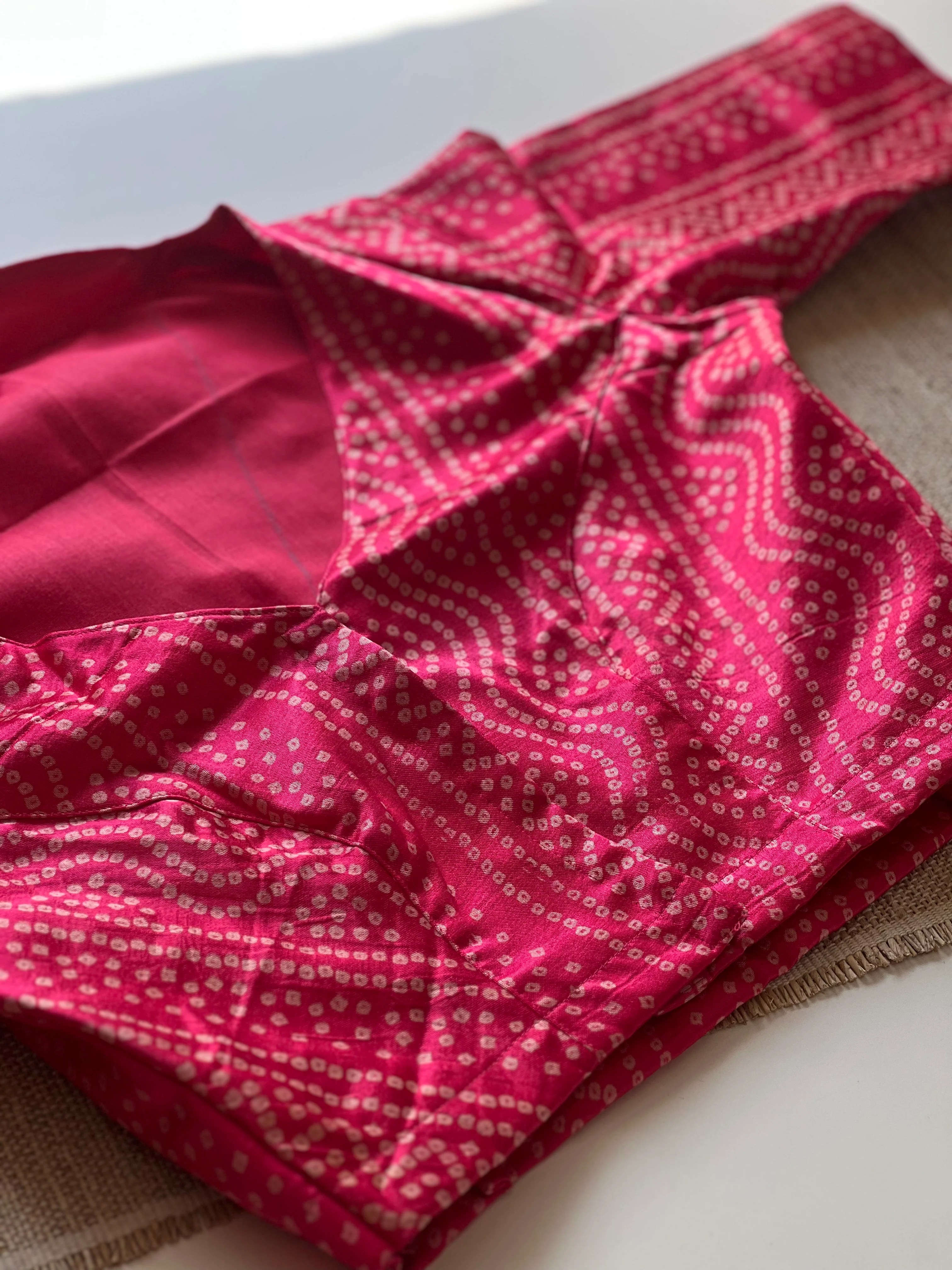Mushroo silk blouse - Express - Image 4