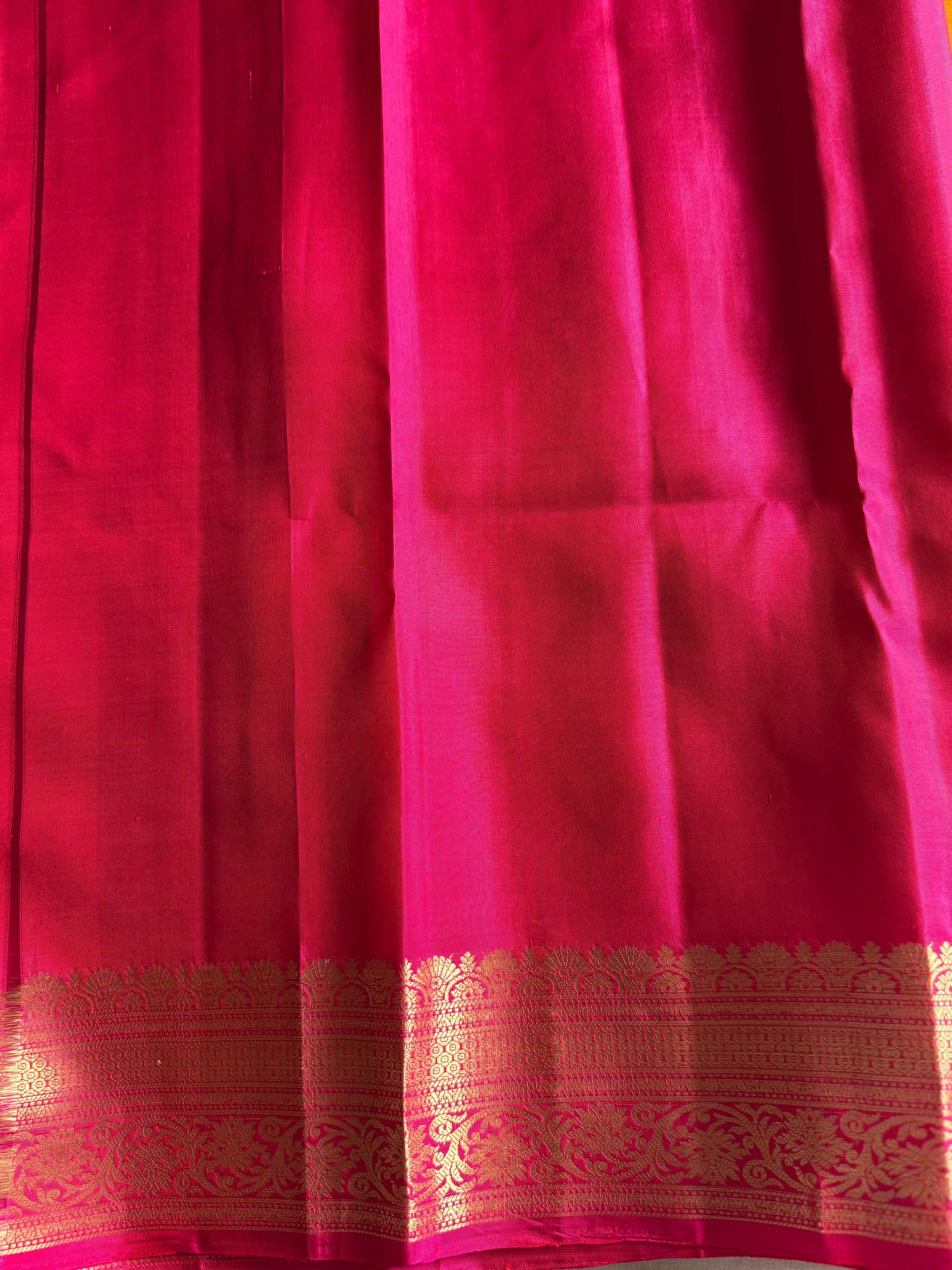 Pure Kanjivaram Soft Silk Saree with Paisley Zari Buttas & Kanchi Border – Vintage Edition - Image 5