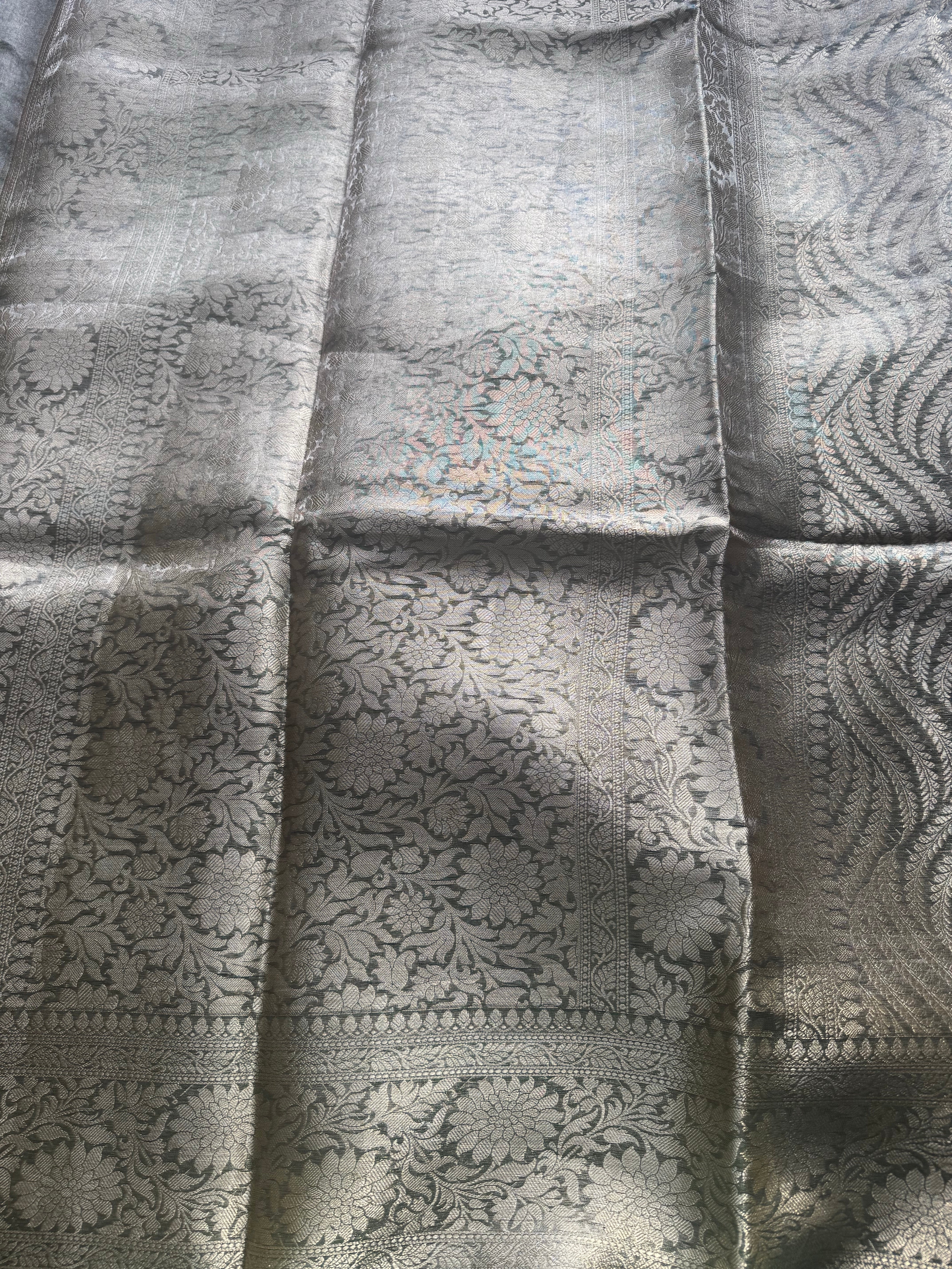 Sarva - Regal Banarasi Saree - Image 3