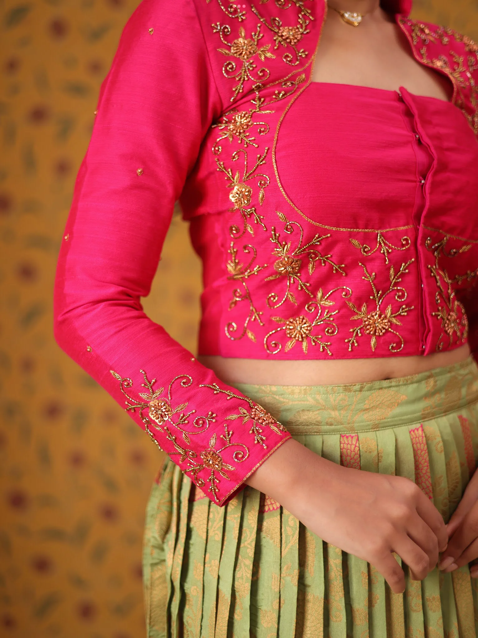 Women Crop Top & Skirt - EXPRESS - Image 5
